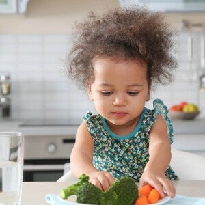 Let them choose what they want to eat...as long as it's the good stuff!